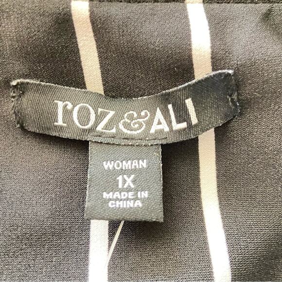 Roz & Ali Surplice Neck Line Vertical Stripe Dress Black White Women’s Size 1X - Picture 5 of 8